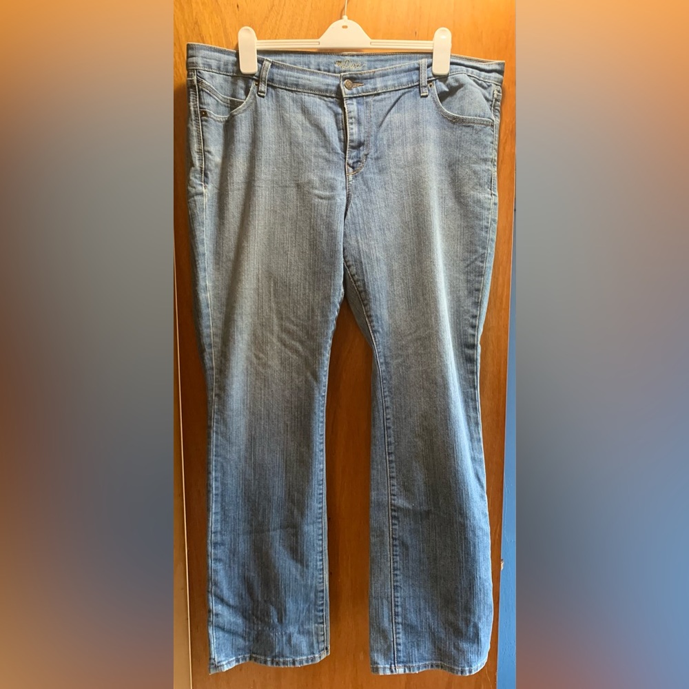 Old Navy Size 18 “The Diva” Jeans